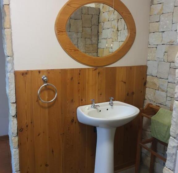 غرفة قياسية, Lord Fraser Guest House