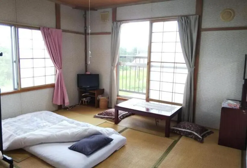 エコノミートリプルルーム, Minshuku Kaikazari Kunnui