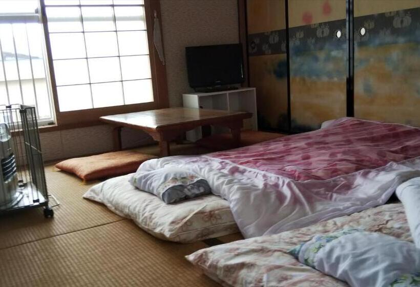 三人经典房间, Minshuku Kaikazari Kunnui