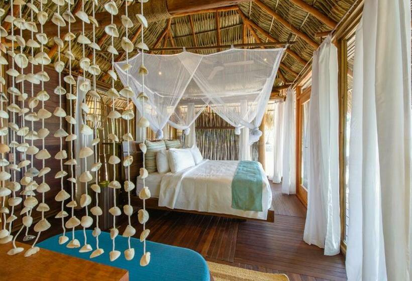 小型套房, Calala Island