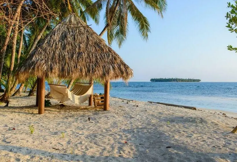 ジュニアスイート, Calala Island