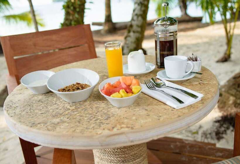 套房, Calala Island