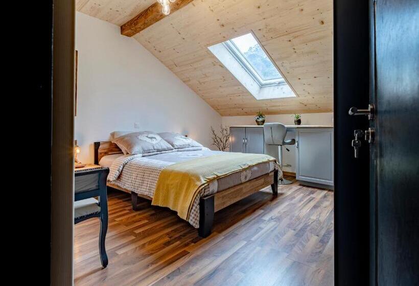 バスルーム共有のシングルスタンダード, B&b Restaurant Le Pernollet