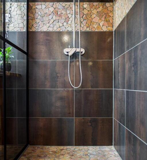 スタンダードルーム, B&b Restaurant Le Pernollet