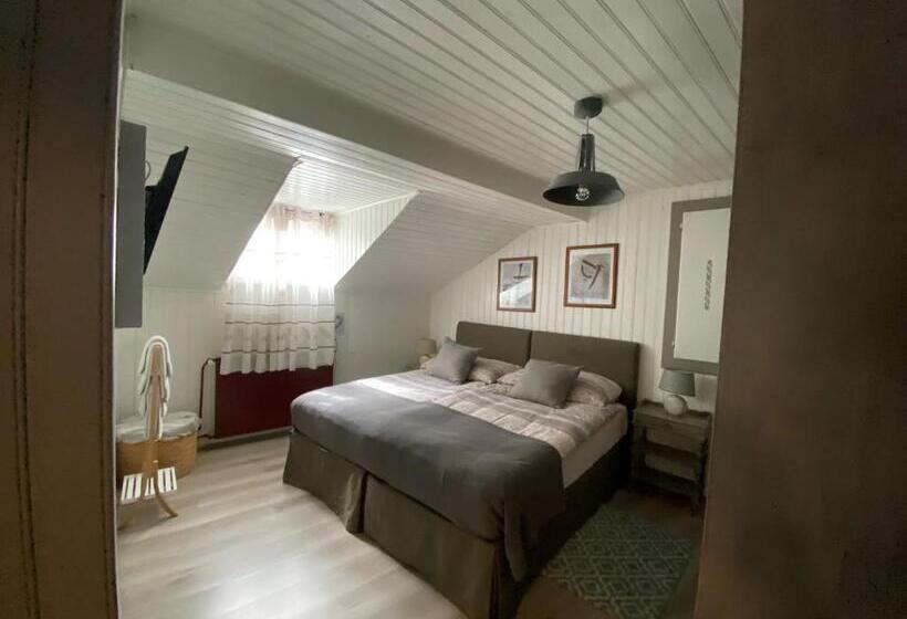 バス共有のスタンダードルーム, B&b Restaurant Le Pernollet