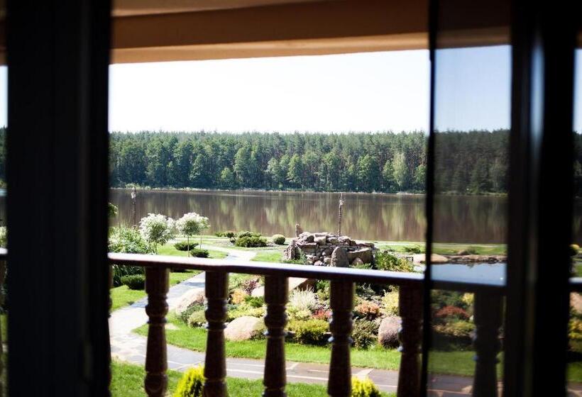 חדר סטנדרט עם טרסה, Charivne Ozero