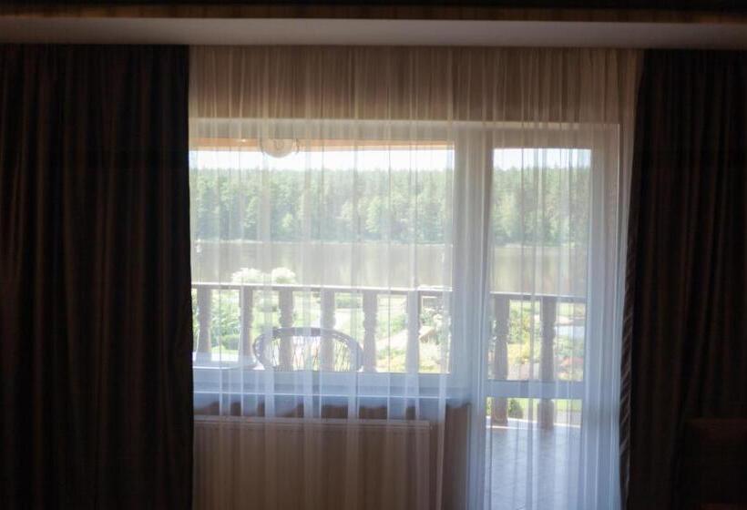 חדר סטנדרט עם טרסה, Charivne Ozero