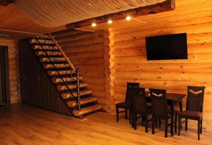 בית, חדר שינה 1, Charivne Ozero