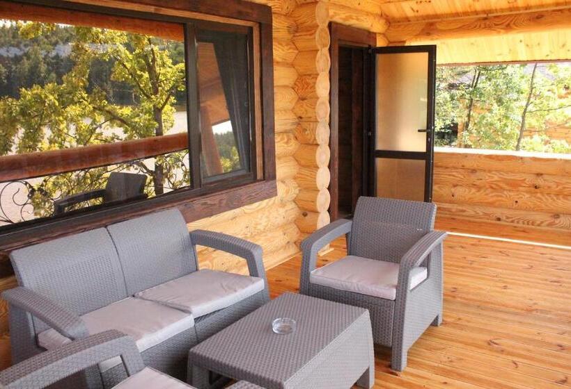 בית, חדר שינה 1, Charivne Ozero