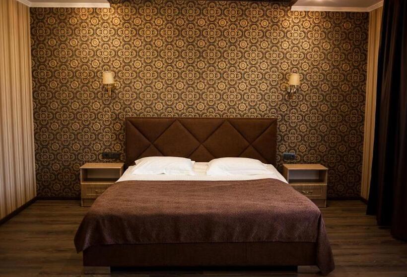 חדר סטנדרט עם טרסה, Charivne Ozero