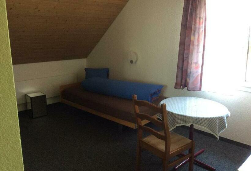 غرفة قياسية فردية, / Restaurant Post