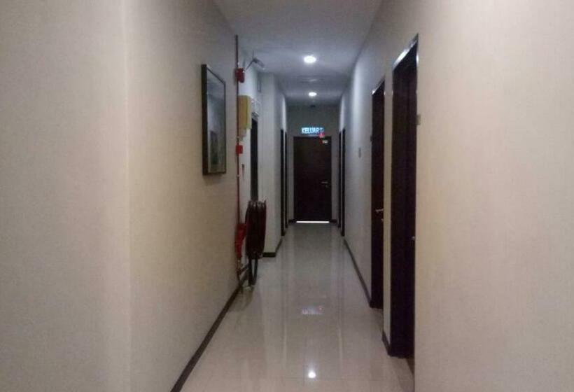 Номер Стандарт Индивидуальный, Selesa View Gambang