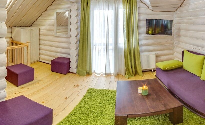 خانه 1 خوابه, Whiteberry