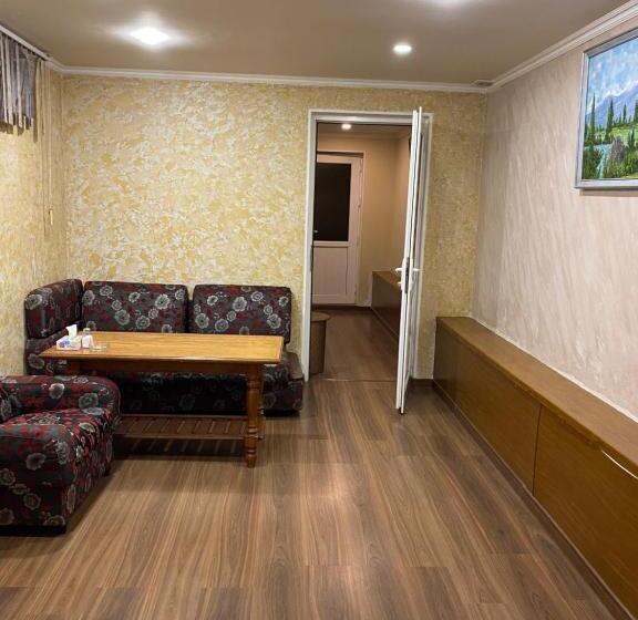 Quarto Triplo Comfort, Eco