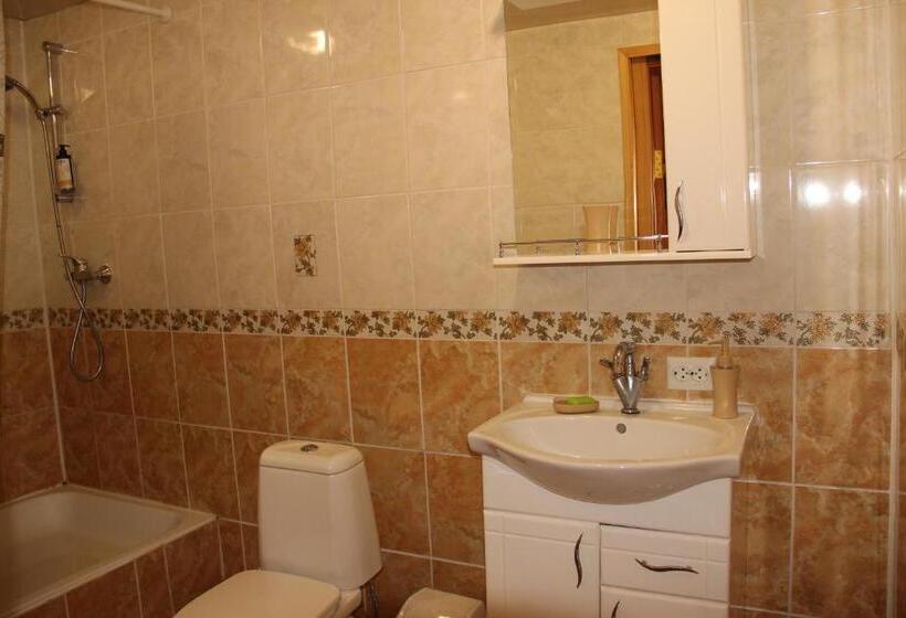 اتاق استاندارد چهار تخته, Cottage Milena