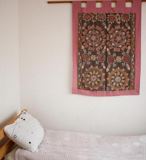 اتاق عادی یک تخته, Guest House Altyn Oimok