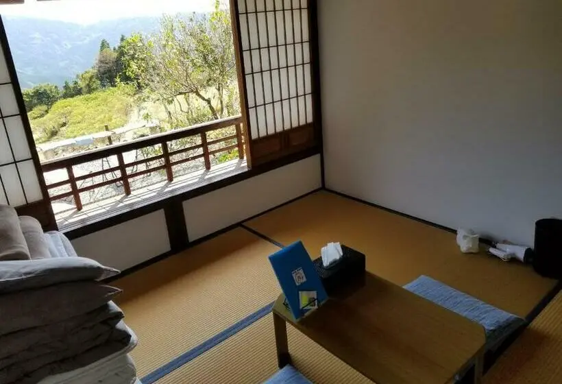 バス共有のスタンダードルーム, Guesthouse En