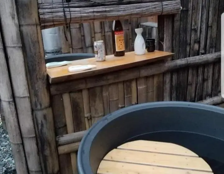 浴室共有スタンダード４人用ルーム, Guesthouse En