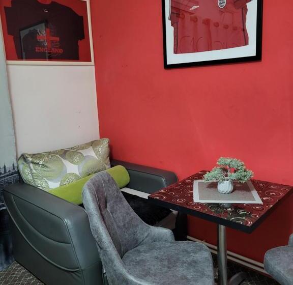 اتاق استاندارد سه نفره, Vila Mala Evropa