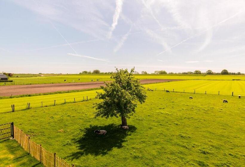 标准三人间外部浴室, Boerderij De Zalm