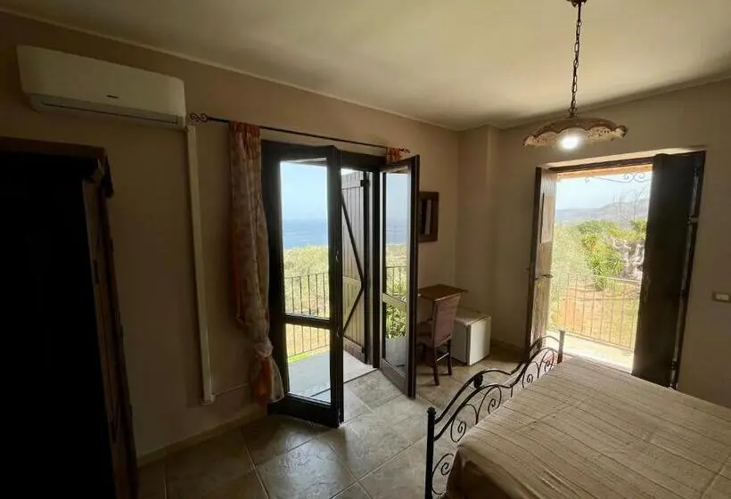 キングサイズベッドのスタンダードルーム, Agriturismo Serre