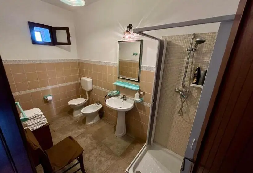 デラックストリプルルーム, Agriturismo Serre