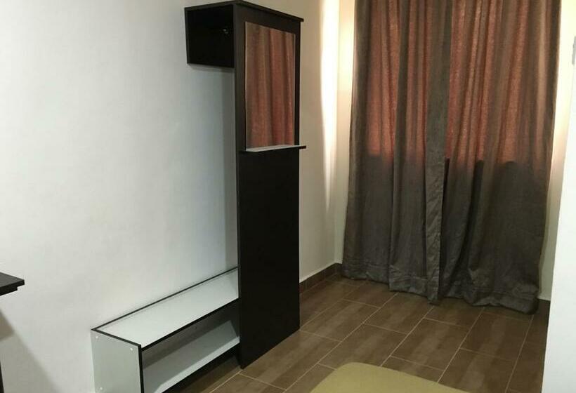 Номер Стандарт, Grand Business