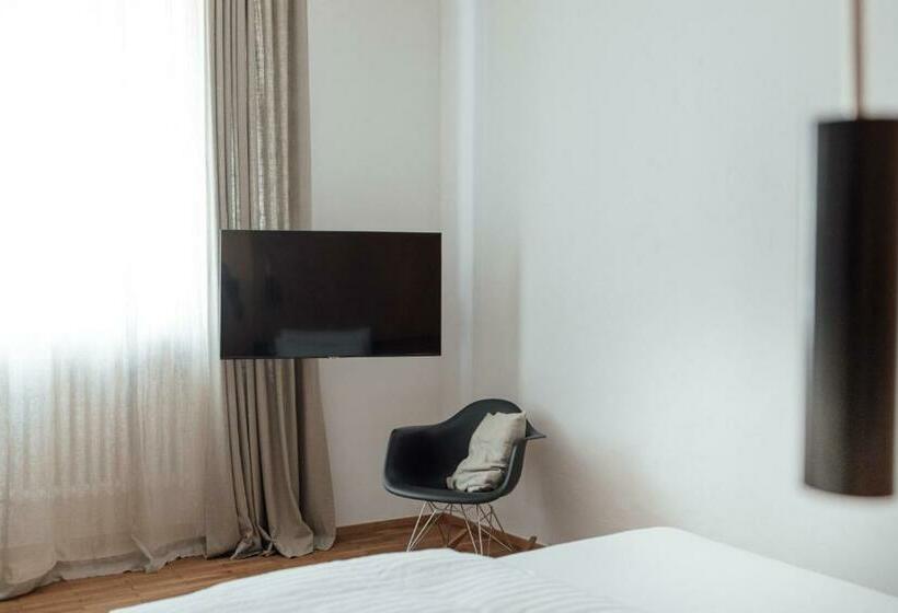 חדר סופריור, Haus Am Turm