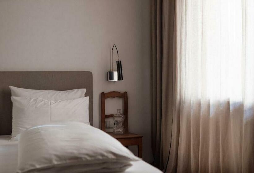 חדר סופריור, Haus Am Turm