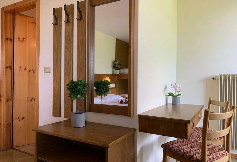 غرفة قياسية رباعية, Locanda La Ruscoletta