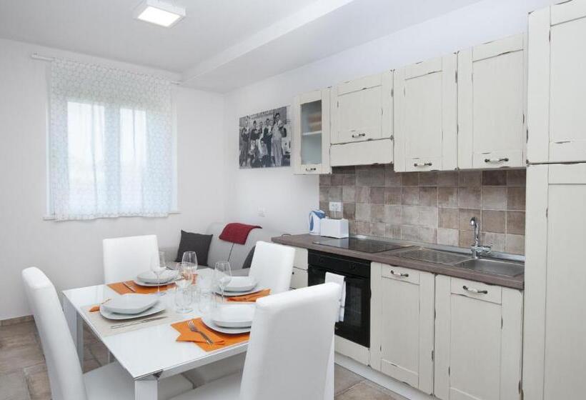 منزل غرفة نوم واحدة, Moresco Agriturismo