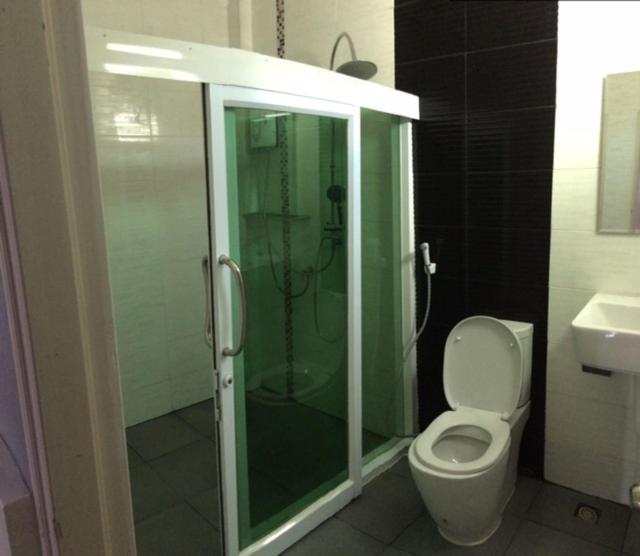 Семейный Номер, The Areaac