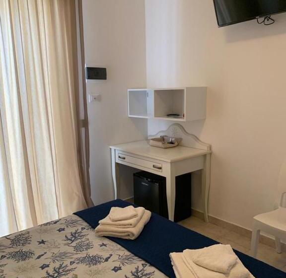 标准间, Camere Marisol