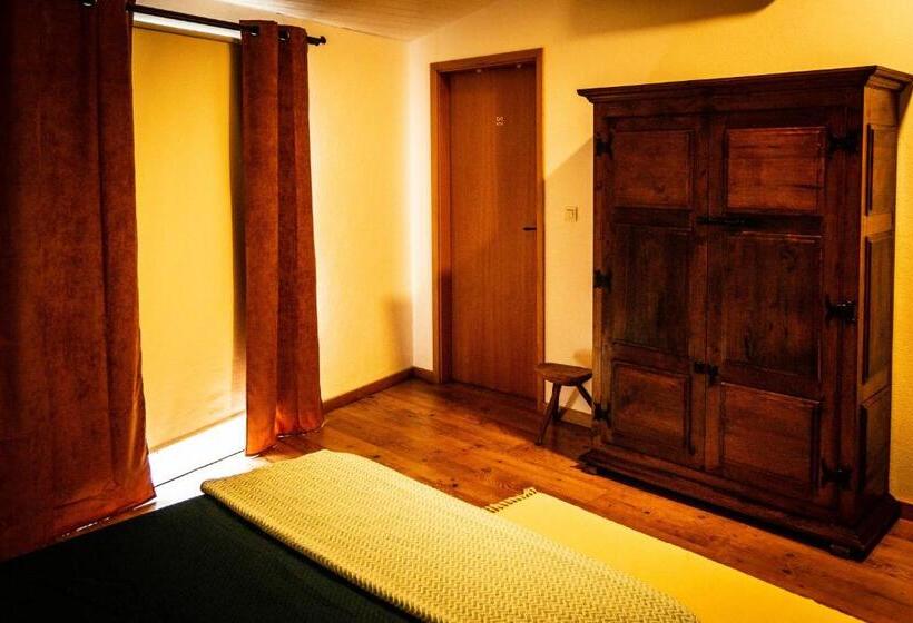 غرفة قياسية, Casa Do Forno