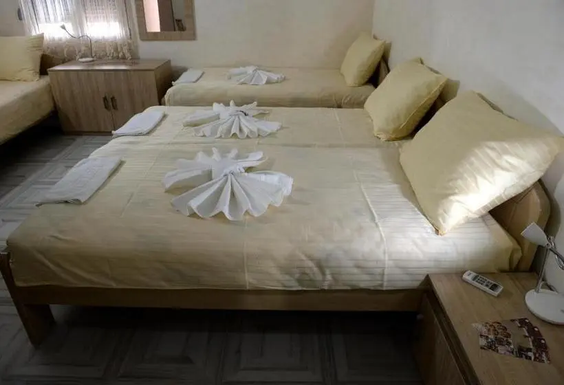 اتاق استاندارد چهار تخته, Guesthouse Đokić
