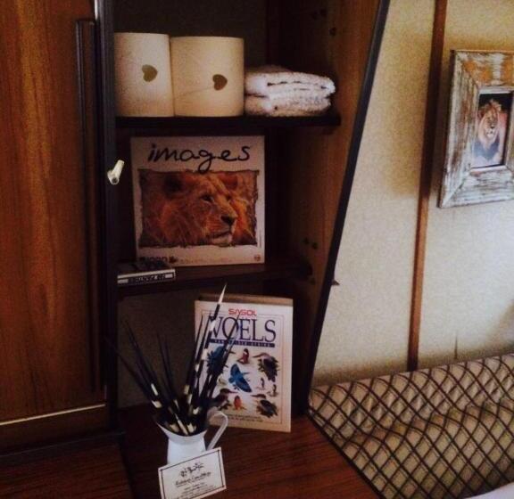 スタンダードルーム, Kalahari Camelthorn Guesthouse And Camping