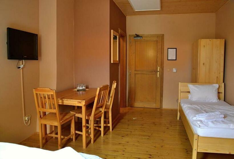 4인용 스탠다드 룸, Penzion Mlýn Sedlec