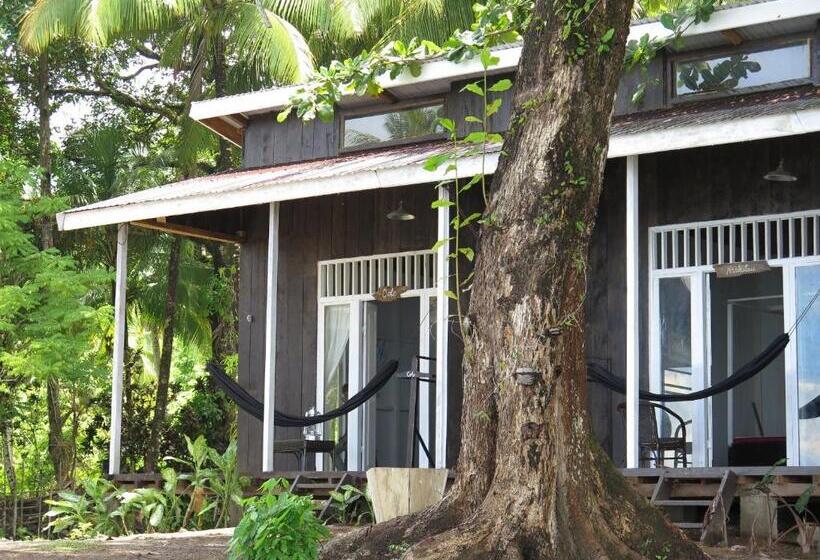 豪华海景房, Sanctum Una Una Eco Dive Resort