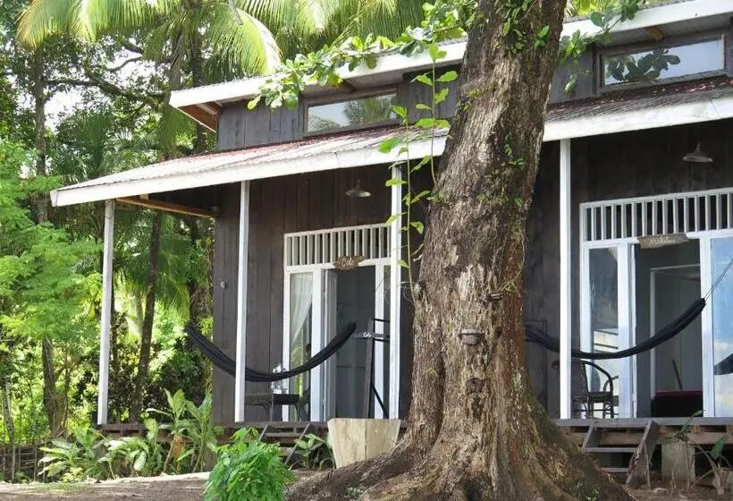 オーシャンビューデラックスルーム, Sanctum Una Una Eco Dive Resort