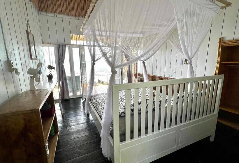 带海景的标准房, Sanctum Una Una Eco Dive Resort