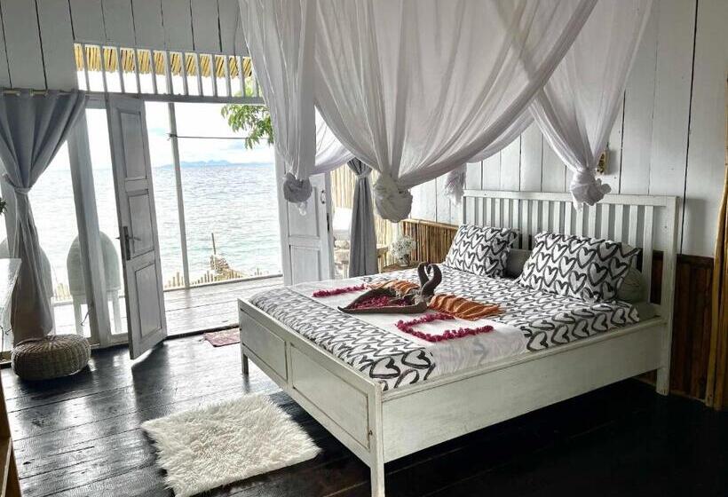 Номер Стандарт Вид на Море, Sanctum Una Una Eco Dive Resort