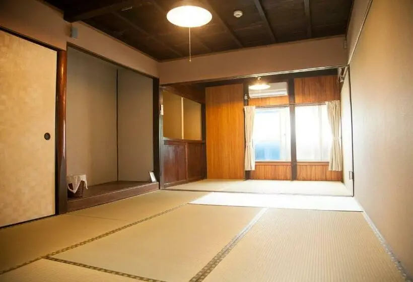 スタンダード4人部屋, Guest House Tokonoma