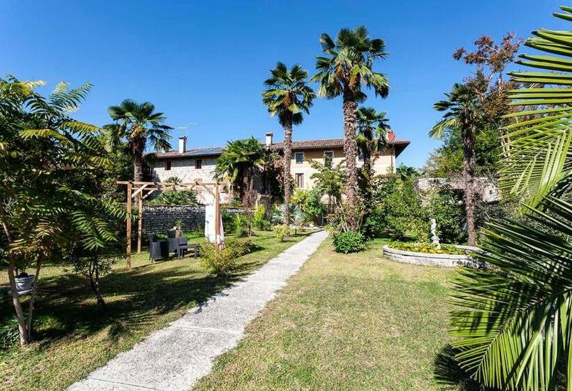 スタンダードルーム, Rovere Dalla Riva