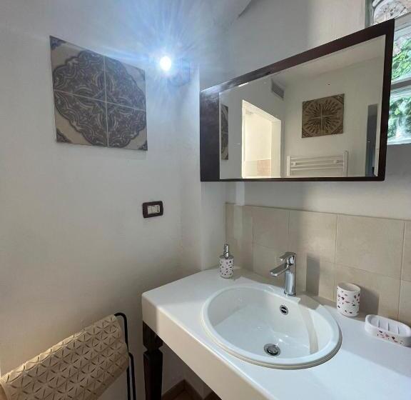 1階の1ベッドルームアパートメント, Rovere Dalla Riva