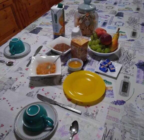 标准三人间, Beb Infamiglia