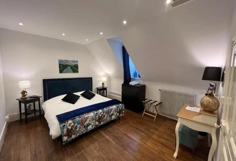 Habitación Superior, Le Prieure De Buffon