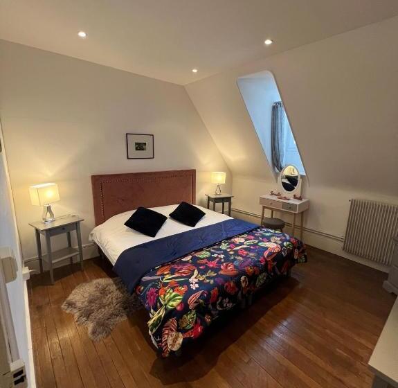 Номер Superior, Le Prieure De Buffon