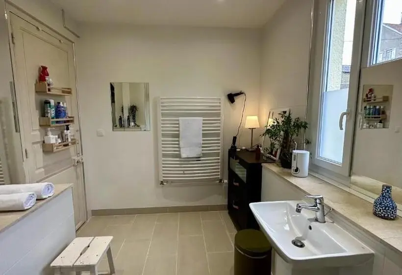 Suite Deluxe, Le Prieure De Buffon