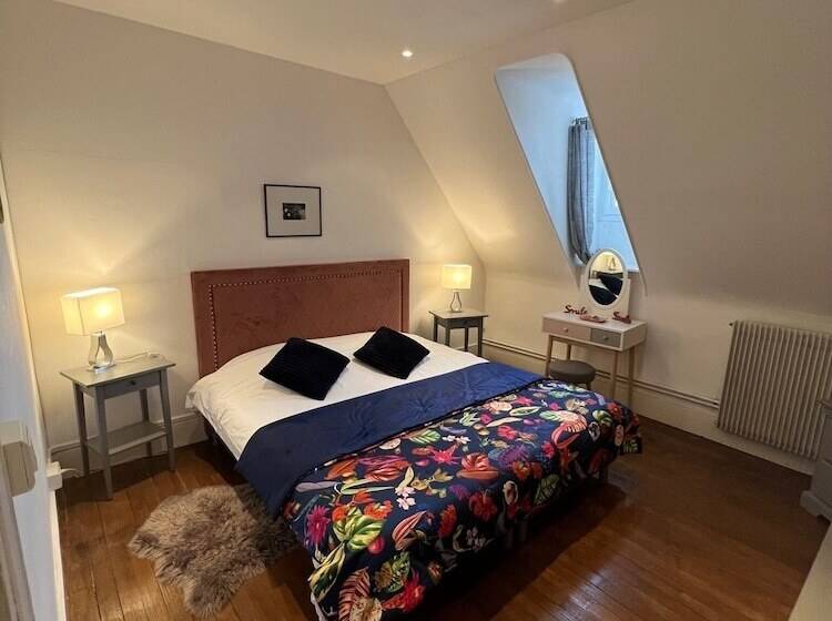 Номер Superior, Le Prieure De Buffon