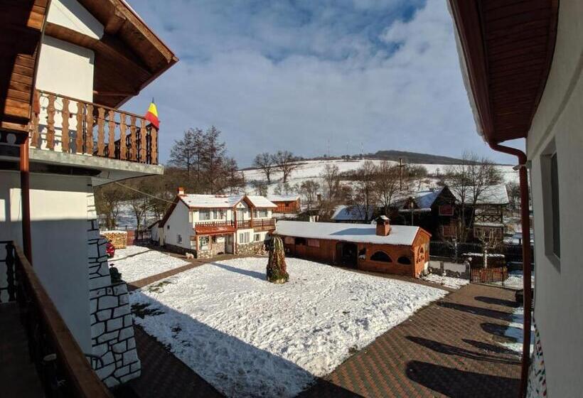 Вилла 1 Спальня Вид на Сад, Pensiunea Silvanka